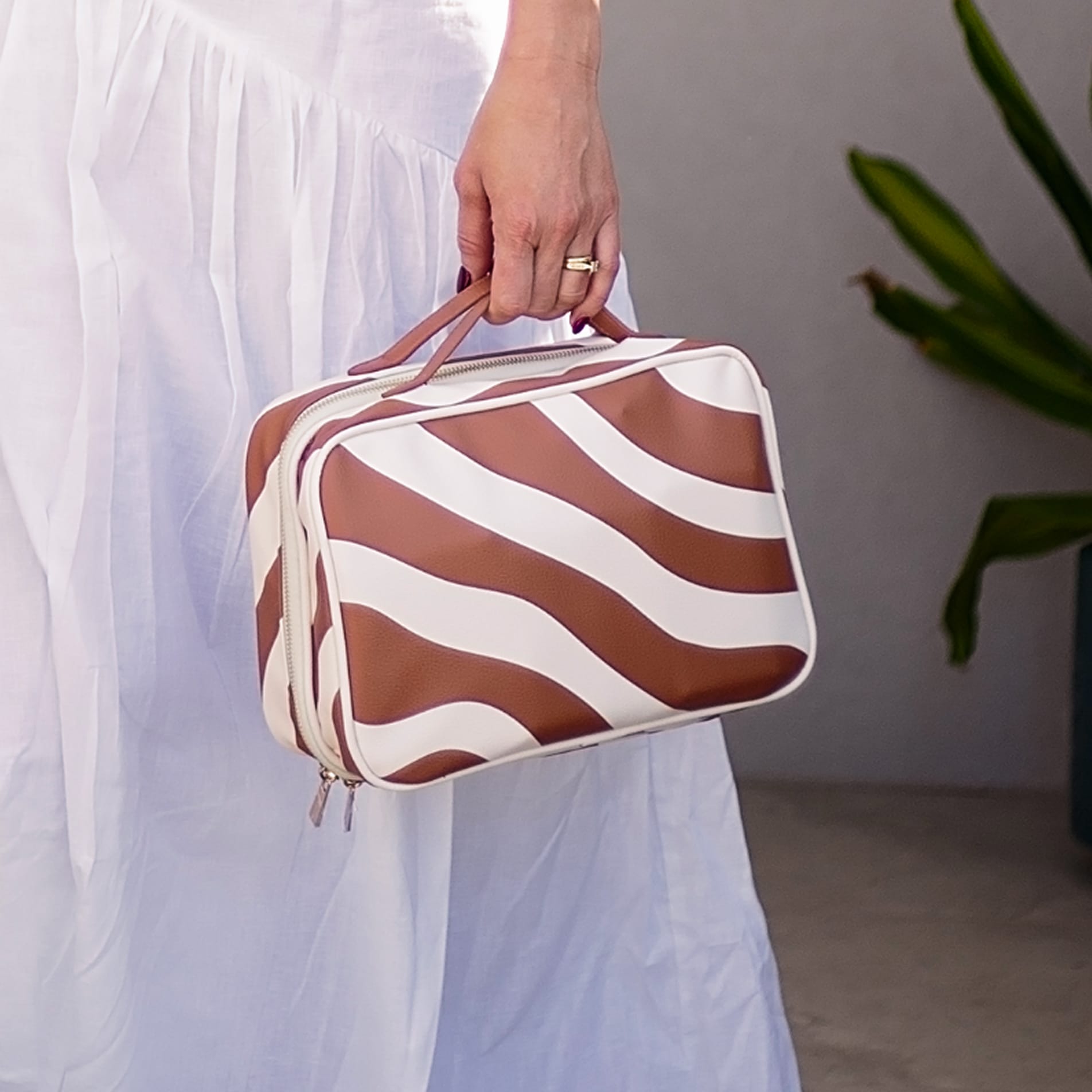 Lifepac Starter Kit with dusty cherry-colored bag, featuring various accessories for on-the-go use and organization.